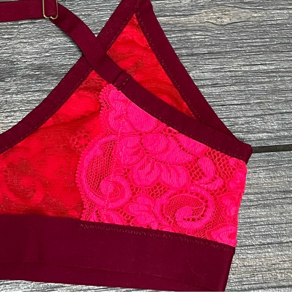 Free People We Are HAH Guard Her Bra Garter Belt Black Lace Small Bralette S XS - Picture 9 of 16